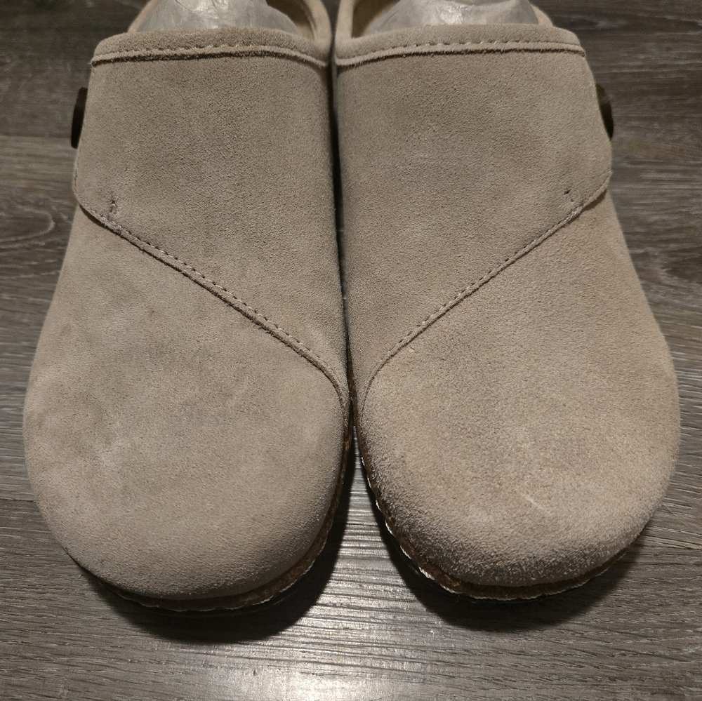 Earth Origins Women's Ezra Clog | Taupe | Size 10 | NWT | Suede NEW - Picture 5 of 7